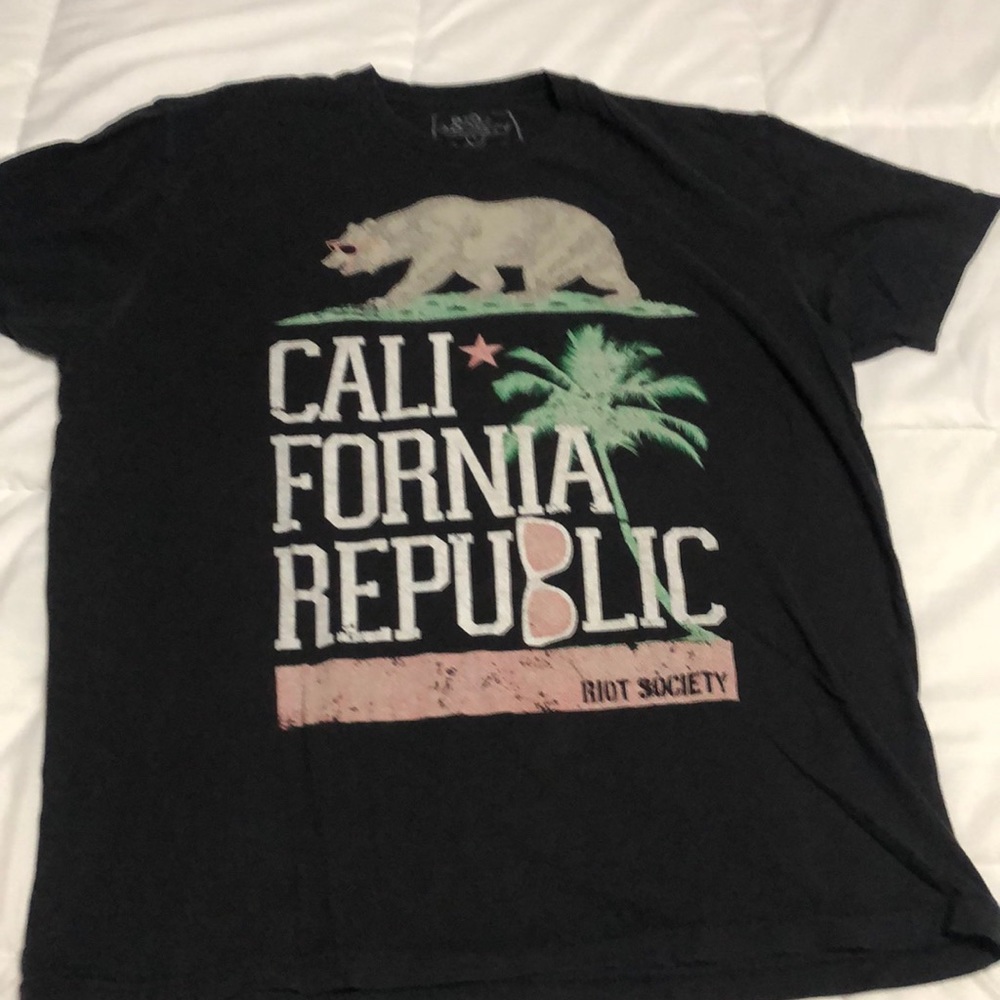 T shirt